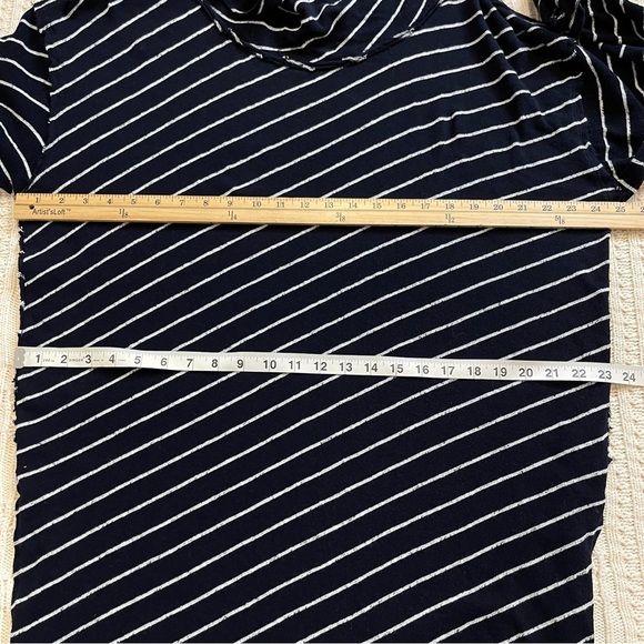 Free People Gotta Have it Cowl Neck Striped Tunic Top Size Medium Tunic Dress - Picture 13 of 13